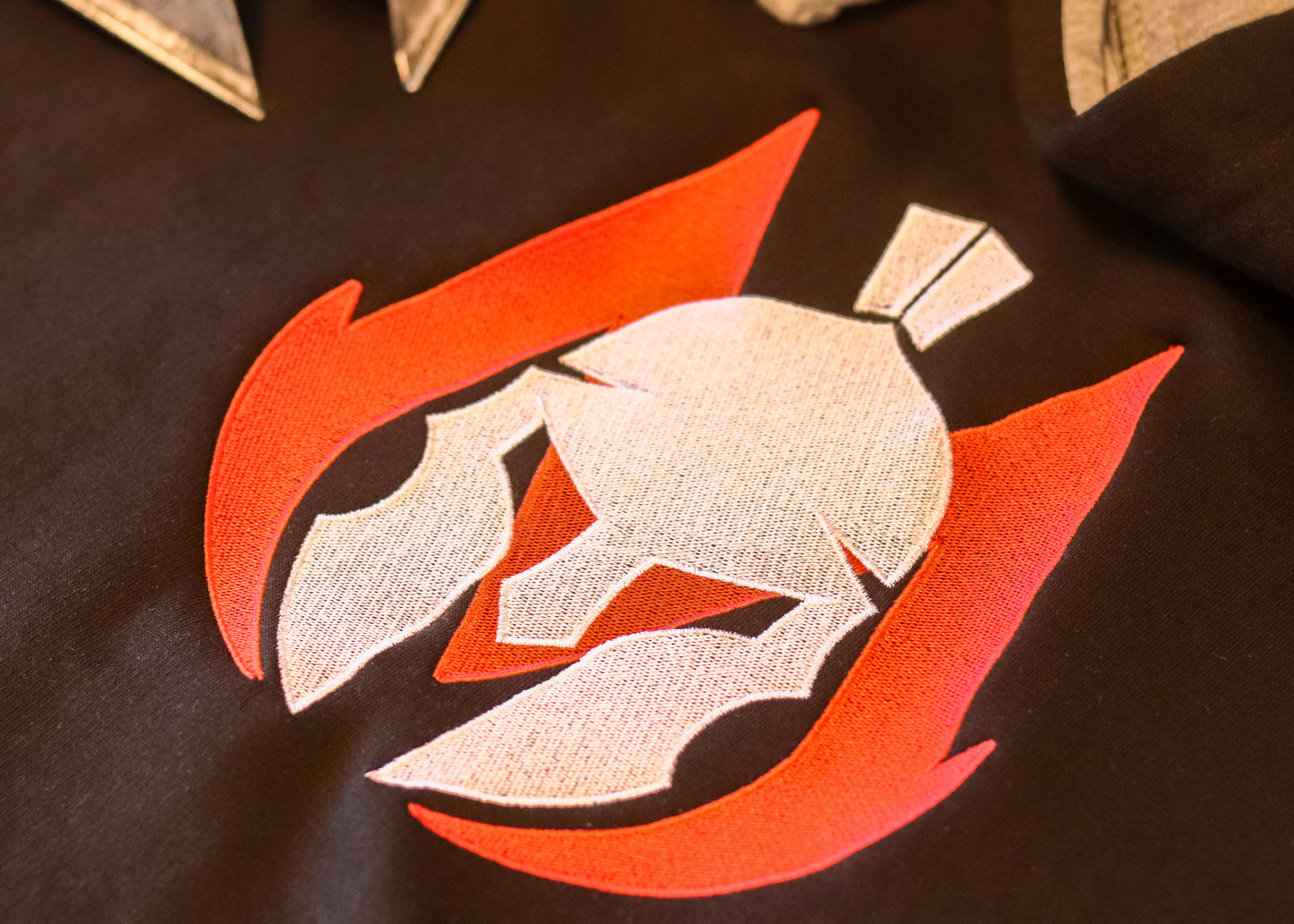 MORE SEVILLA | Sudadera con capucha NEGRA
